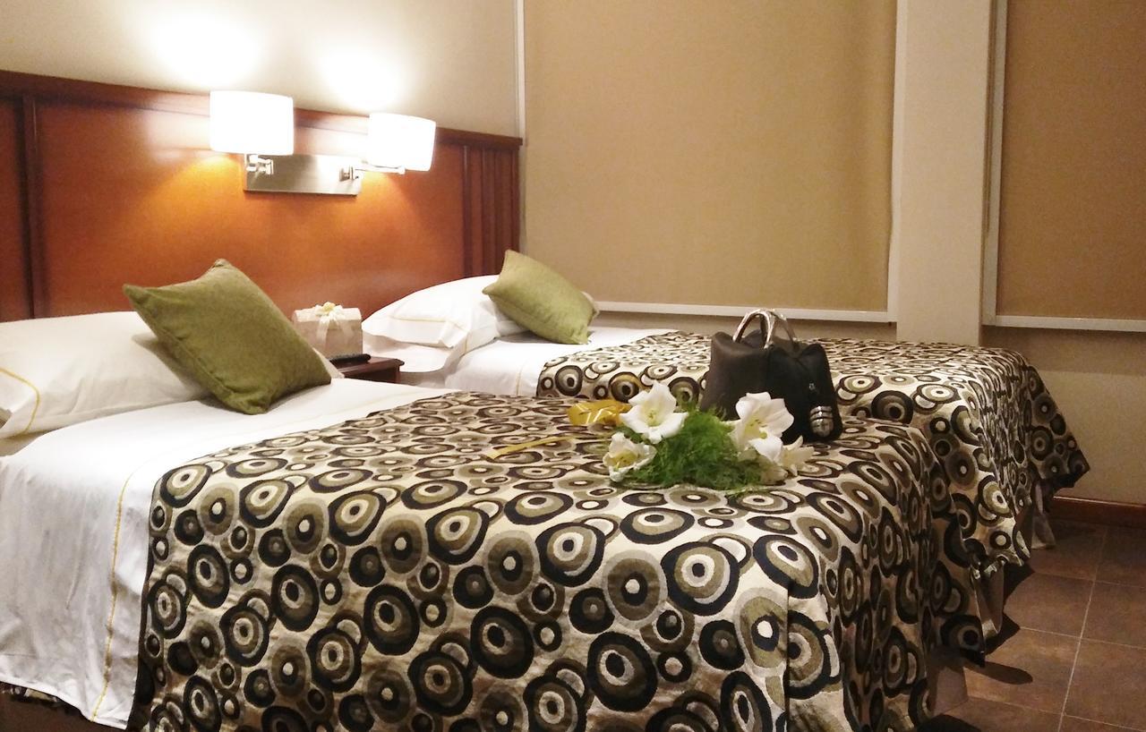 בואנוס איירס Hotel Irun מראה חיצוני תמונה